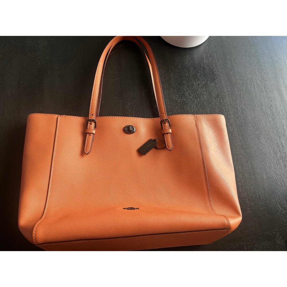 Coach Function Crossgrain Leather Lrg Turnlock Tote Salmon #29086